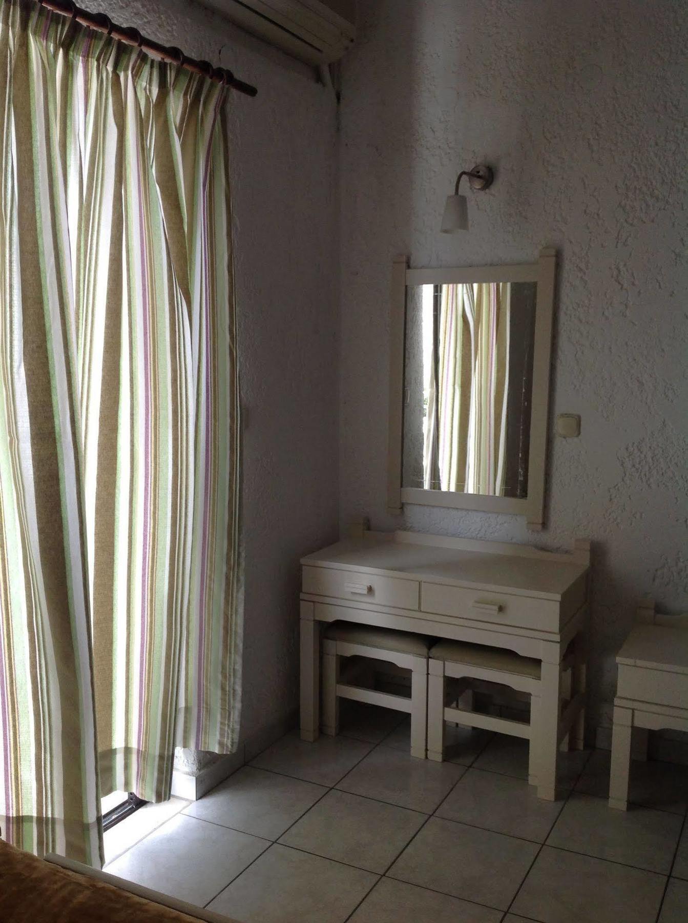 Nontas Apartments خيرسونِسوس المظهر الخارجي الصورة
