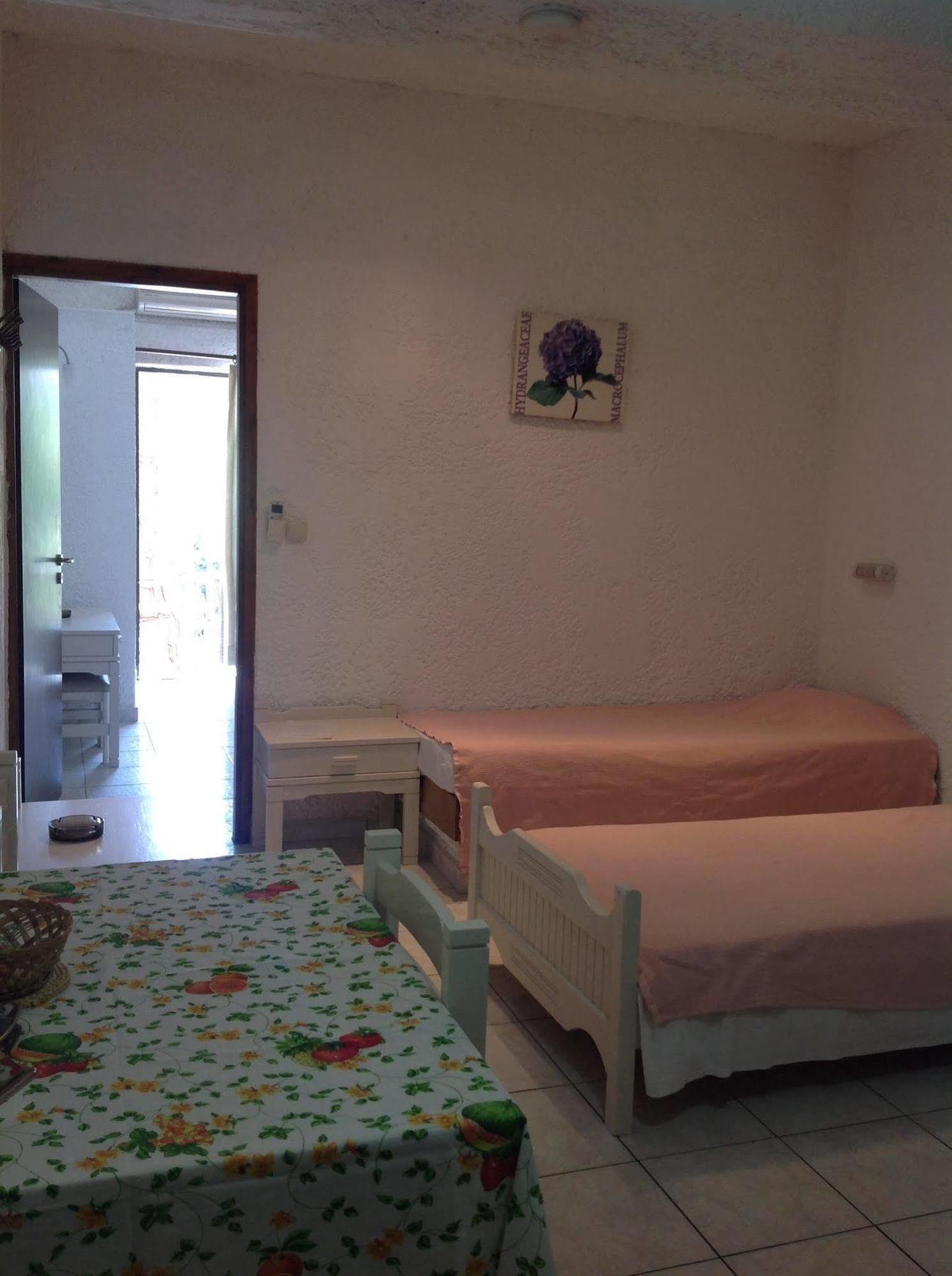 Nontas Apartments خيرسونِسوس المظهر الخارجي الصورة